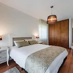 בית נופש Guestready - Paracoba House מולדו