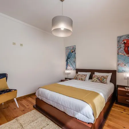 בית נופש Guestready - Paracoba House *