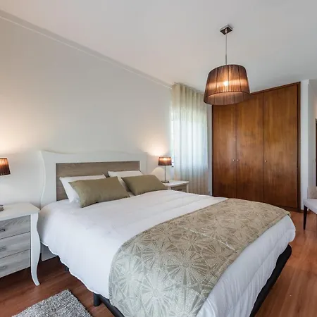 Ferienhaus Guestready - Paracoba House Moledo (Viana do Castelo)