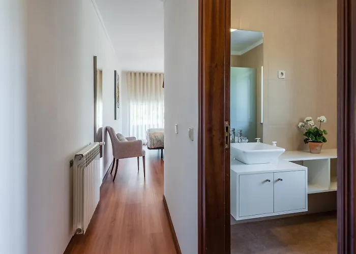 Guestready - Paracoba House Ferienhaus Moledo (Viana do Castelo)