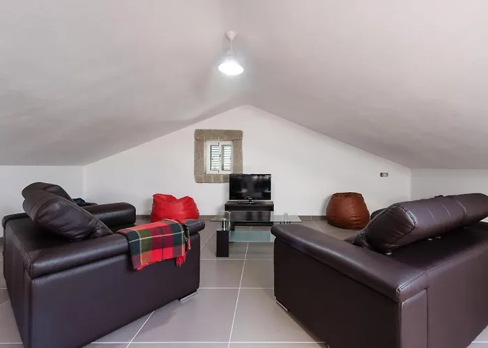 Ferienhaus Guestready - Paracoba House