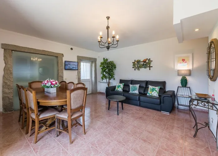 Guestready - Paracoba House Ferienhaus Moledo (Viana do Castelo)